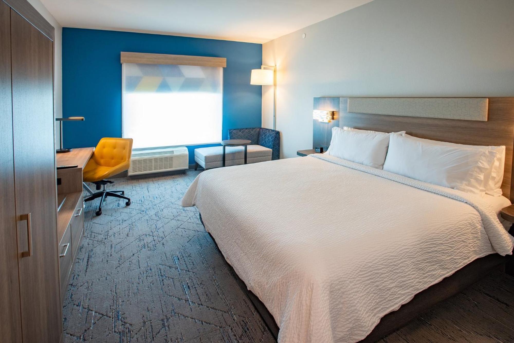 Holiday Inn Express & Suites Pensacola Airport North - I-10 By Ihg Ferry Pass Zewnętrze zdjęcie