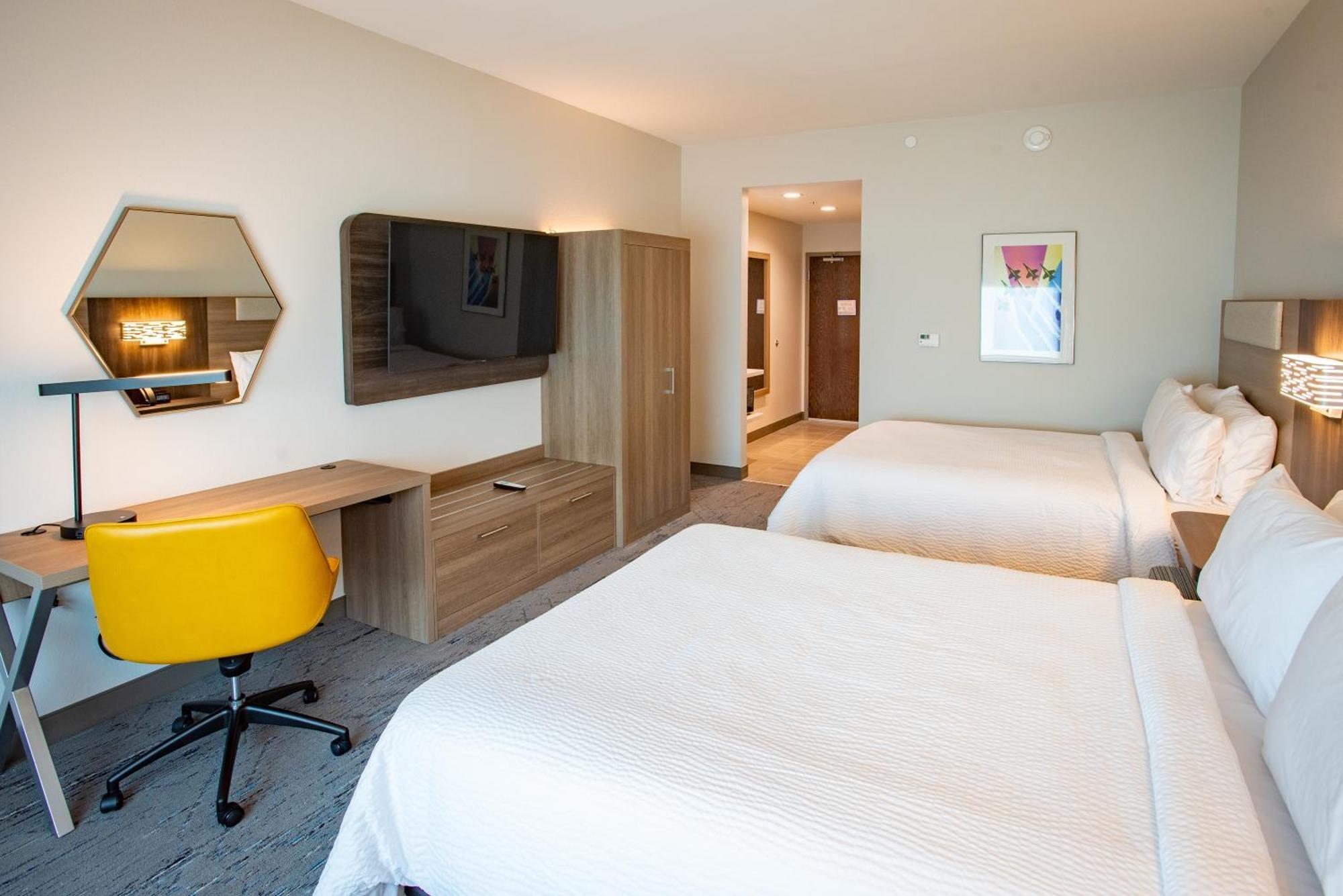 Holiday Inn Express & Suites Pensacola Airport North - I-10 By Ihg Ferry Pass Zewnętrze zdjęcie