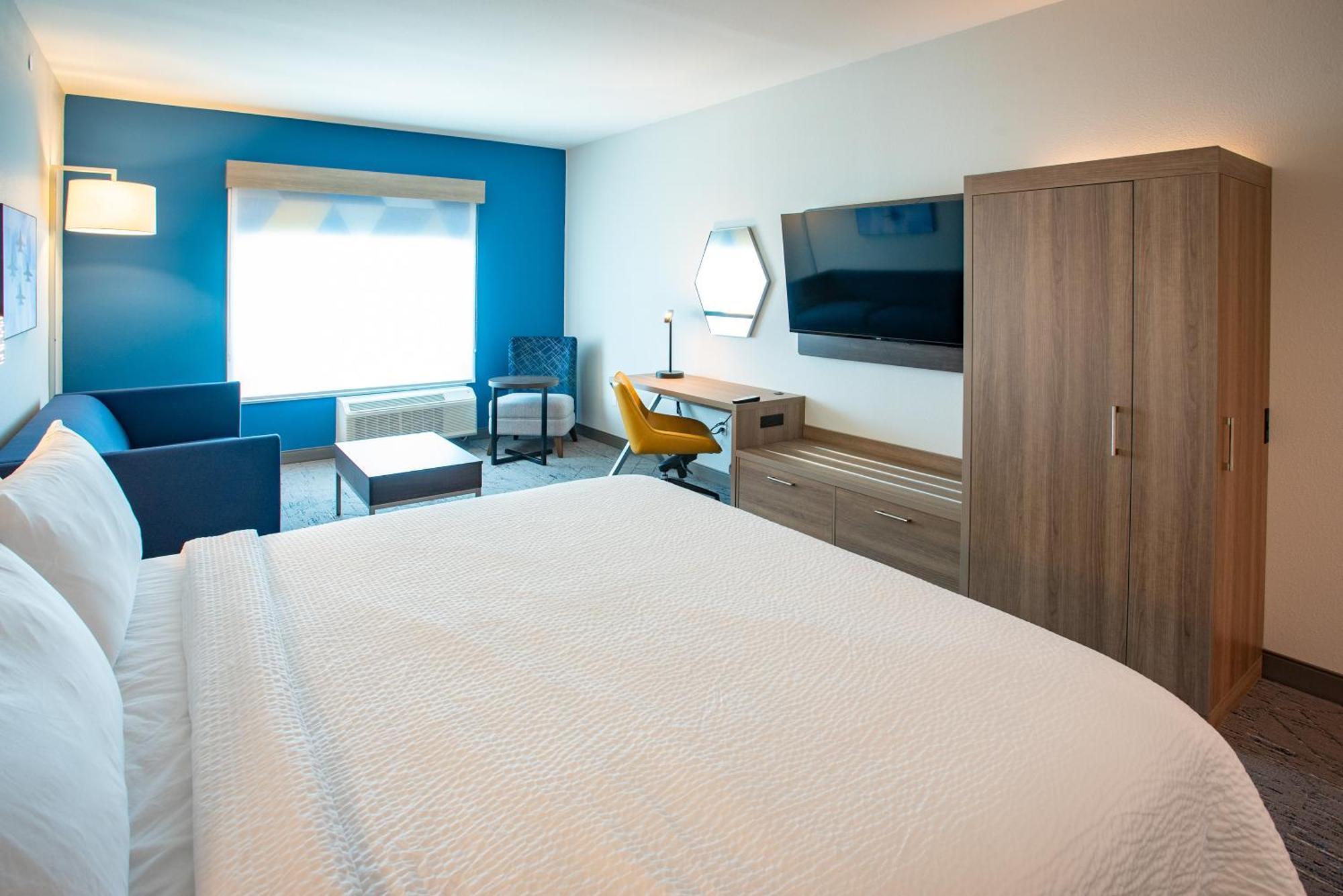 Holiday Inn Express & Suites Pensacola Airport North - I-10 By Ihg Ferry Pass Zewnętrze zdjęcie