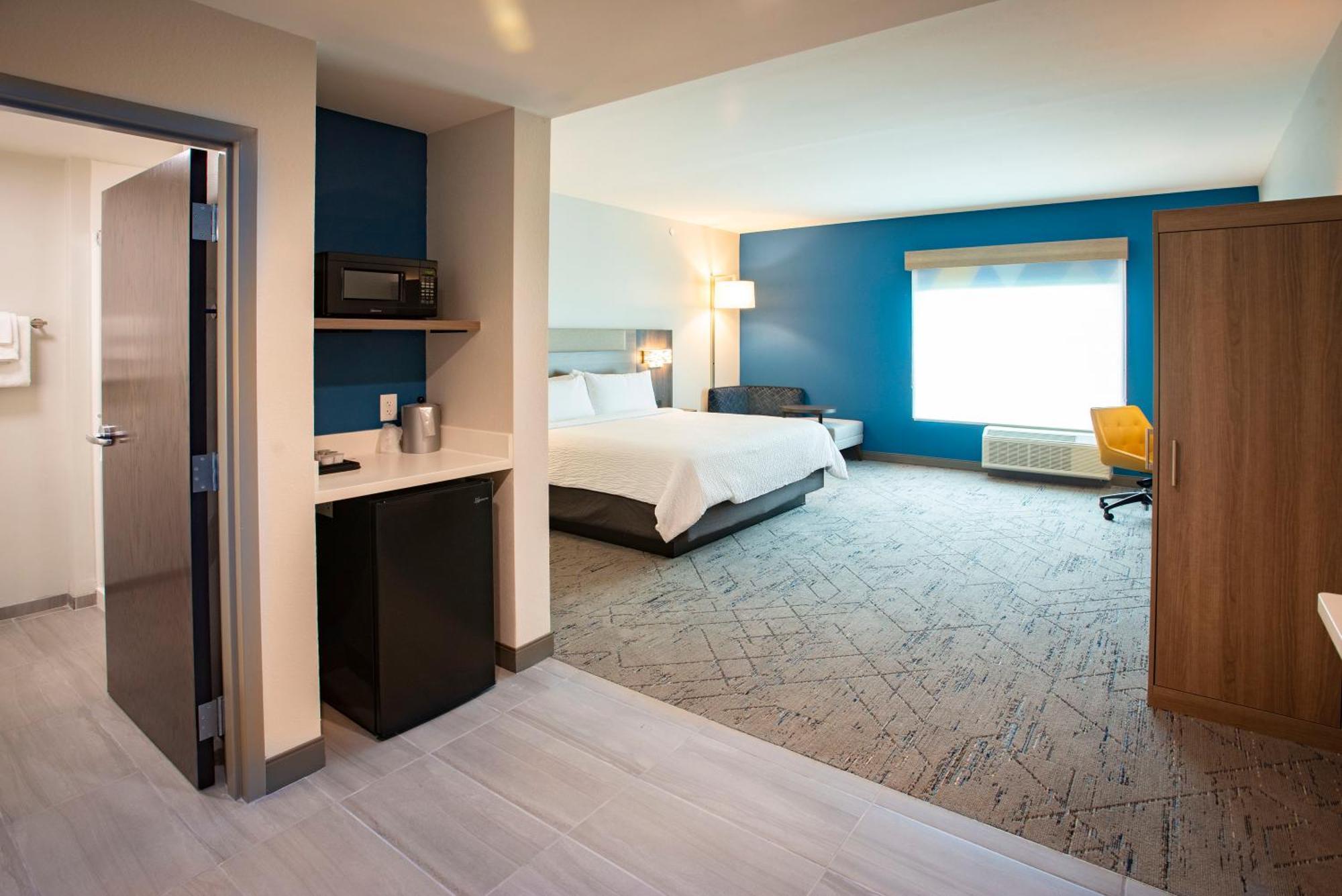 Holiday Inn Express & Suites Pensacola Airport North - I-10 By Ihg Ferry Pass Zewnętrze zdjęcie